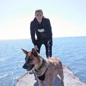 Meet your Posher, Kevin